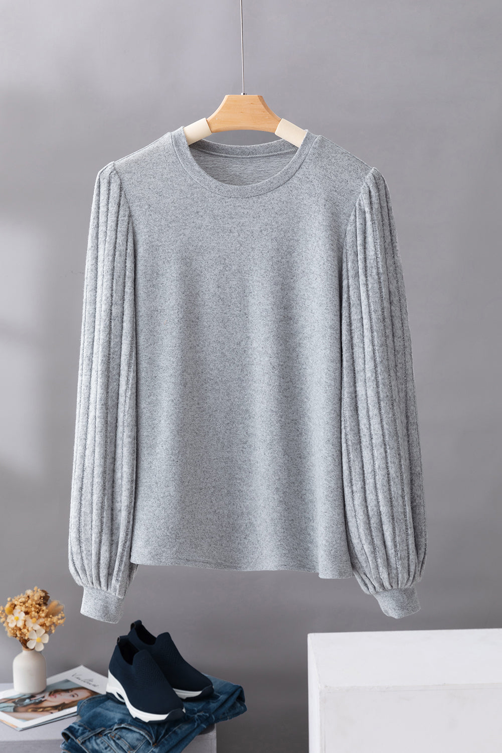 Gray Solid Color Contrast Ribbed Bishop Sleeve Top