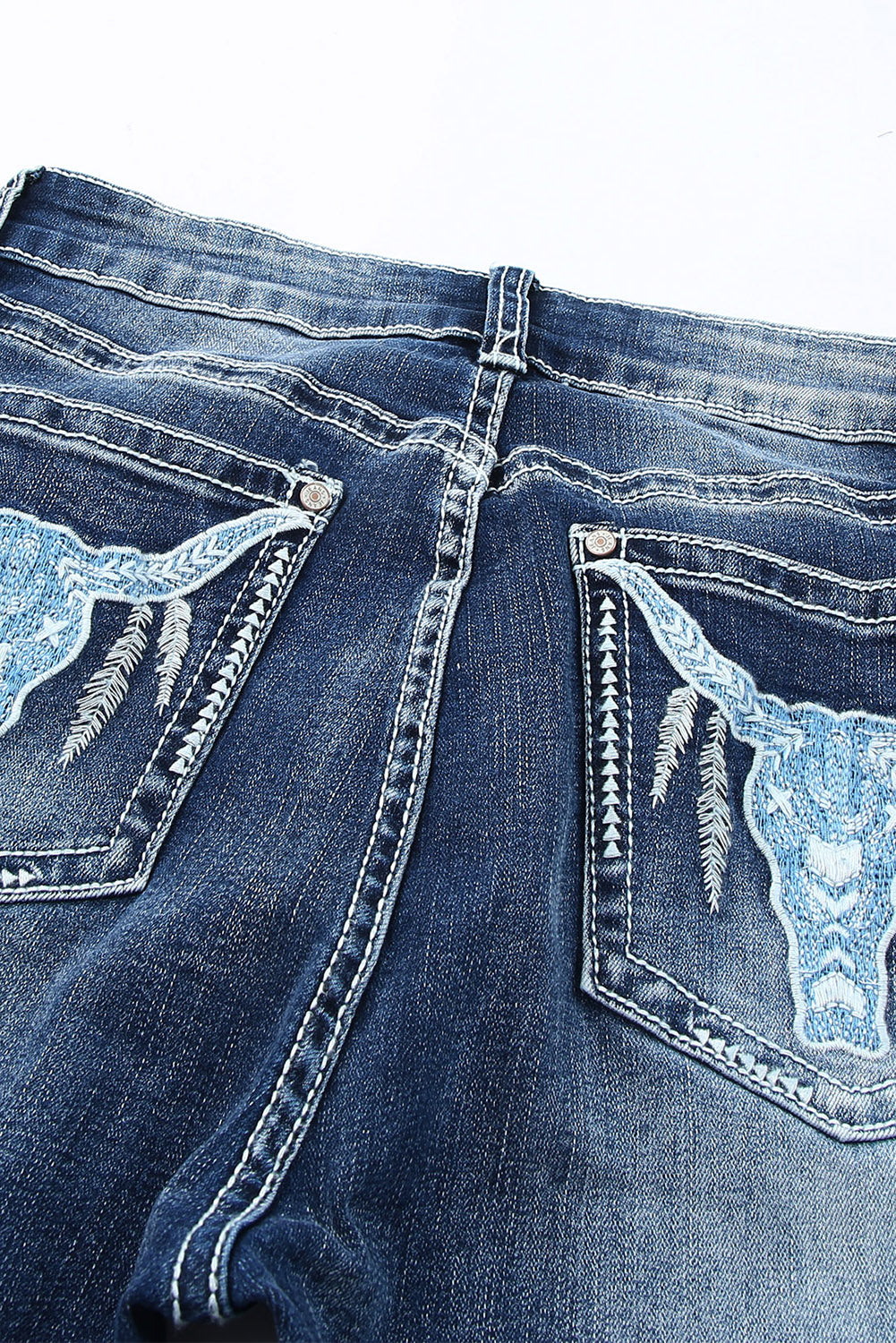 Light Blue Casual Embroidered Animal Straight Leg Jeans