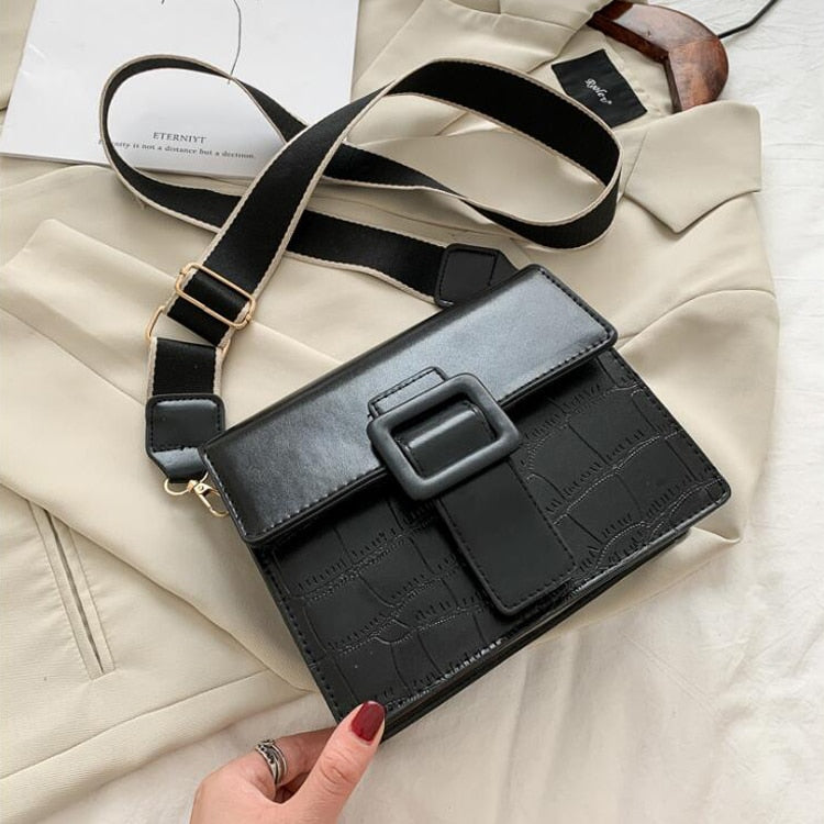 New Stone Pattern Shoulder Bag Fashion Designer Handbags Wide Strap Crossbody Bags for Women Travel Flap Lady Hand Bag